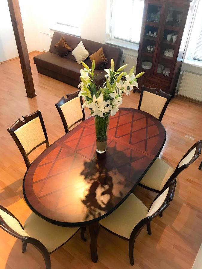 "Casa20200" 2 X Apartments Je 150Qm Fuer Business, Familien, Gruppen, Handwerker 15Min Von Berlin, Erdbeerhof, Outlet B5, 5Min Vom See Falkensee !! 2 Apartment Each 150Qm For Business , Families 15Min From Berlin!! Εξωτερικό φωτογραφία