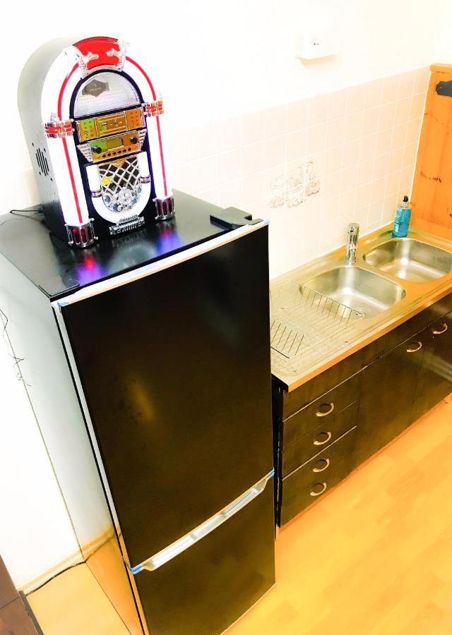 "Casa20200" 2 X Apartments Je 150Qm Fuer Business, Familien, Gruppen, Handwerker 15Min Von Berlin, Erdbeerhof, Outlet B5, 5Min Vom See Falkensee !! 2 Apartment Each 150Qm For Business , Families 15Min From Berlin!! Εξωτερικό φωτογραφία